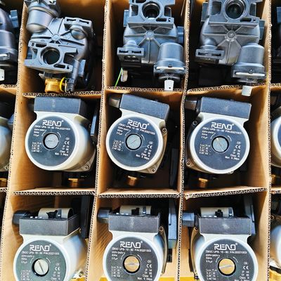 caldeira de gás fixada na parede do Lpg do controle adaptável das caldeiras de Combi do gás 42Kw