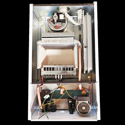 Caldeira Shell Wall Hung Condensing Boiler dourada do aquecimento do Lpg do cambiador da placa de cobre