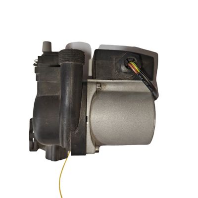 Aquecimento 40Kw de L1PB40-A (F4) que banha a caldeira de gás Shell de aço inoxidável fixado na parede